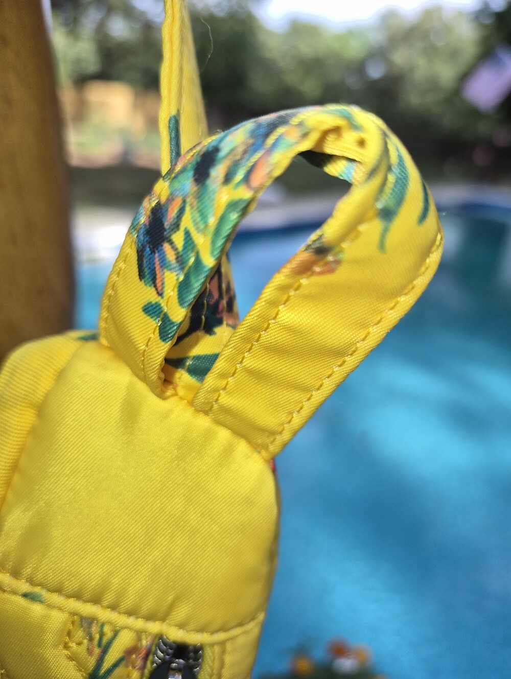 Lugz Yellow Quilted Floral Crossbody Sling Bag - Picture 4 of 10